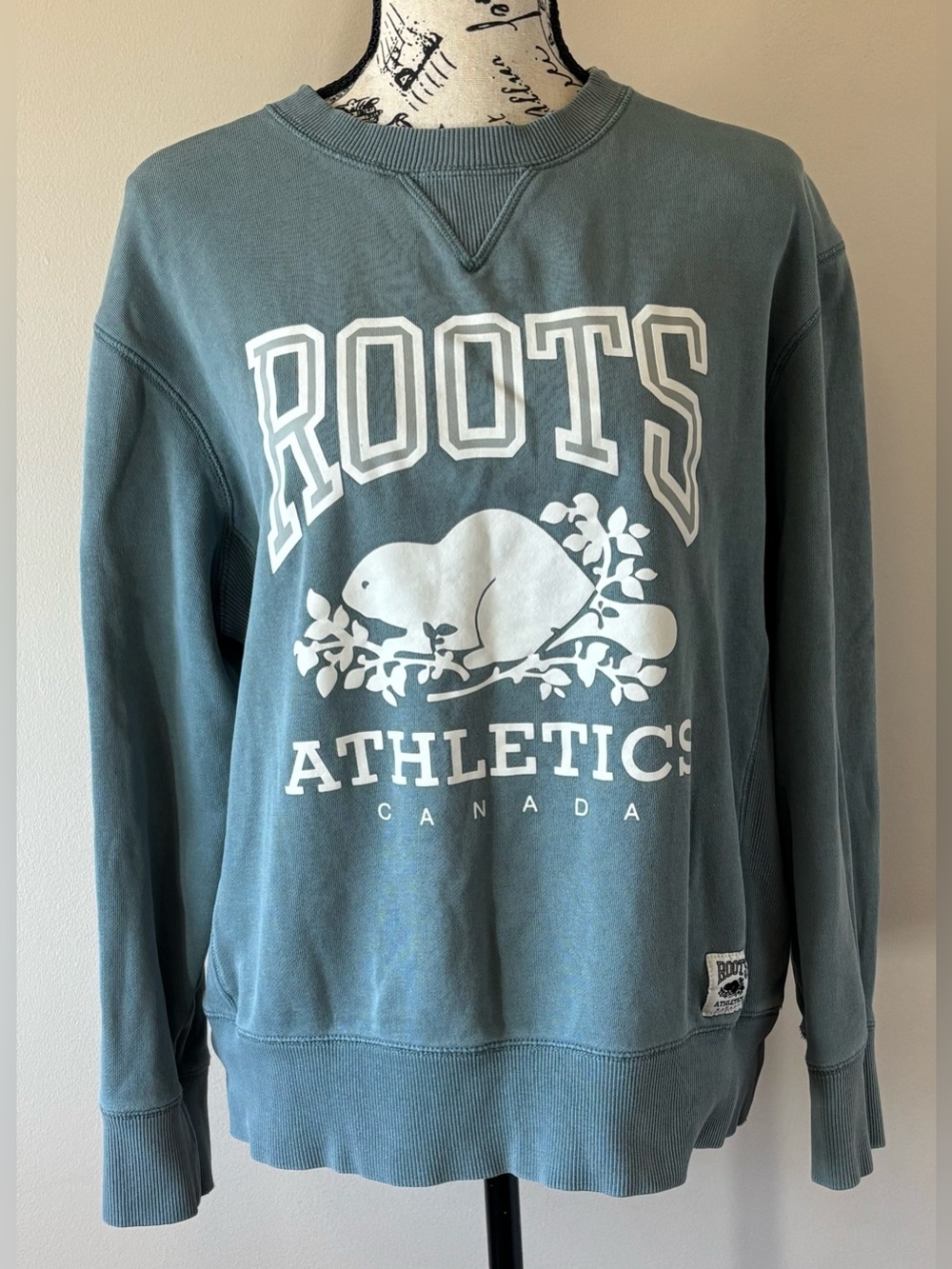 Roots Slate Blue Crewneck Sweatshirt with White Logo women’s size Med